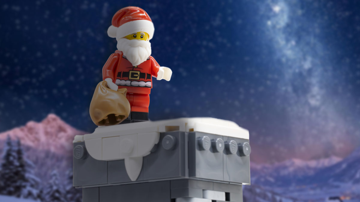 LEGO for Adults 10293 Santa's Visit review and full gallery