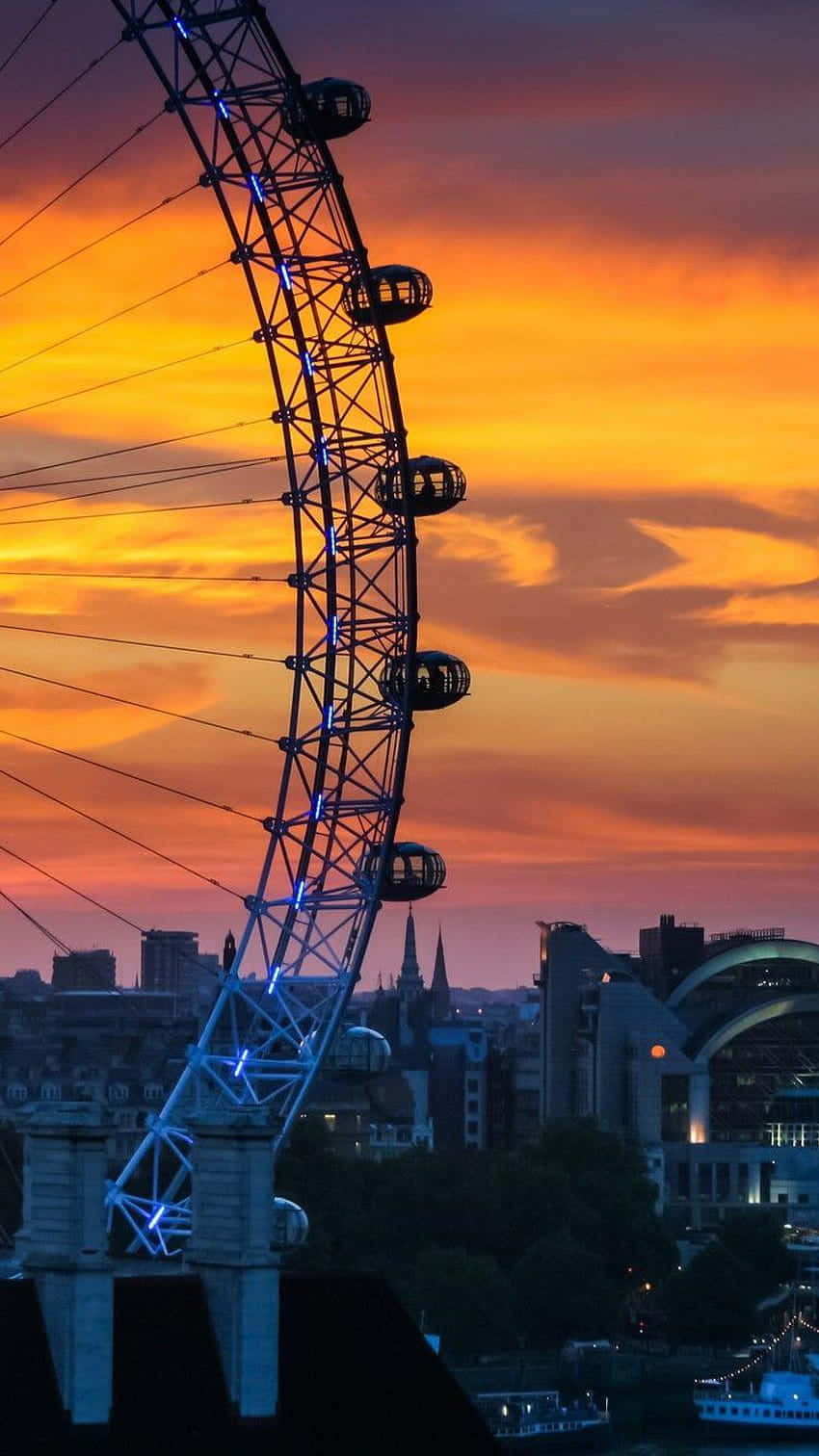 Download “Capture the iconic skyline of London with this stunning London iPhone wallpaper” Wallpaper