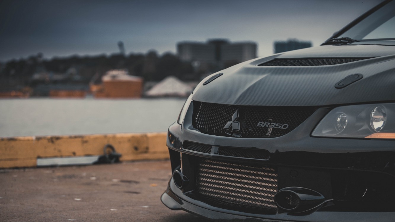 Mitsubishi Evo front view HD Wallpaper iPhone 7 / iPhone 8