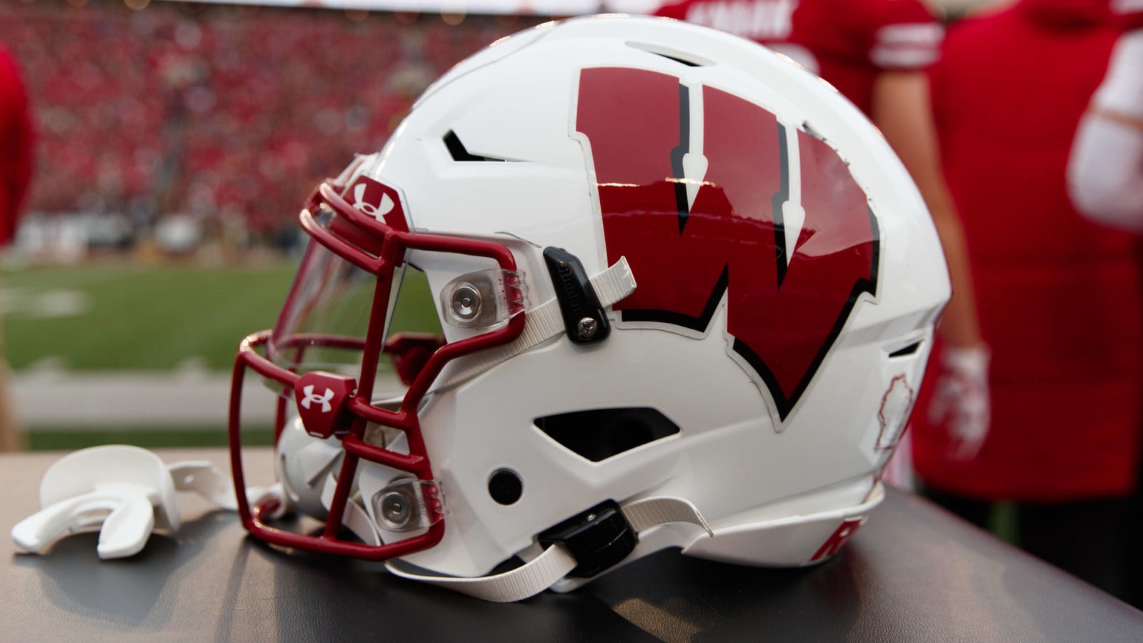 Wisconsin Badgers Football Program Has 16 Active COVID 19 Cases