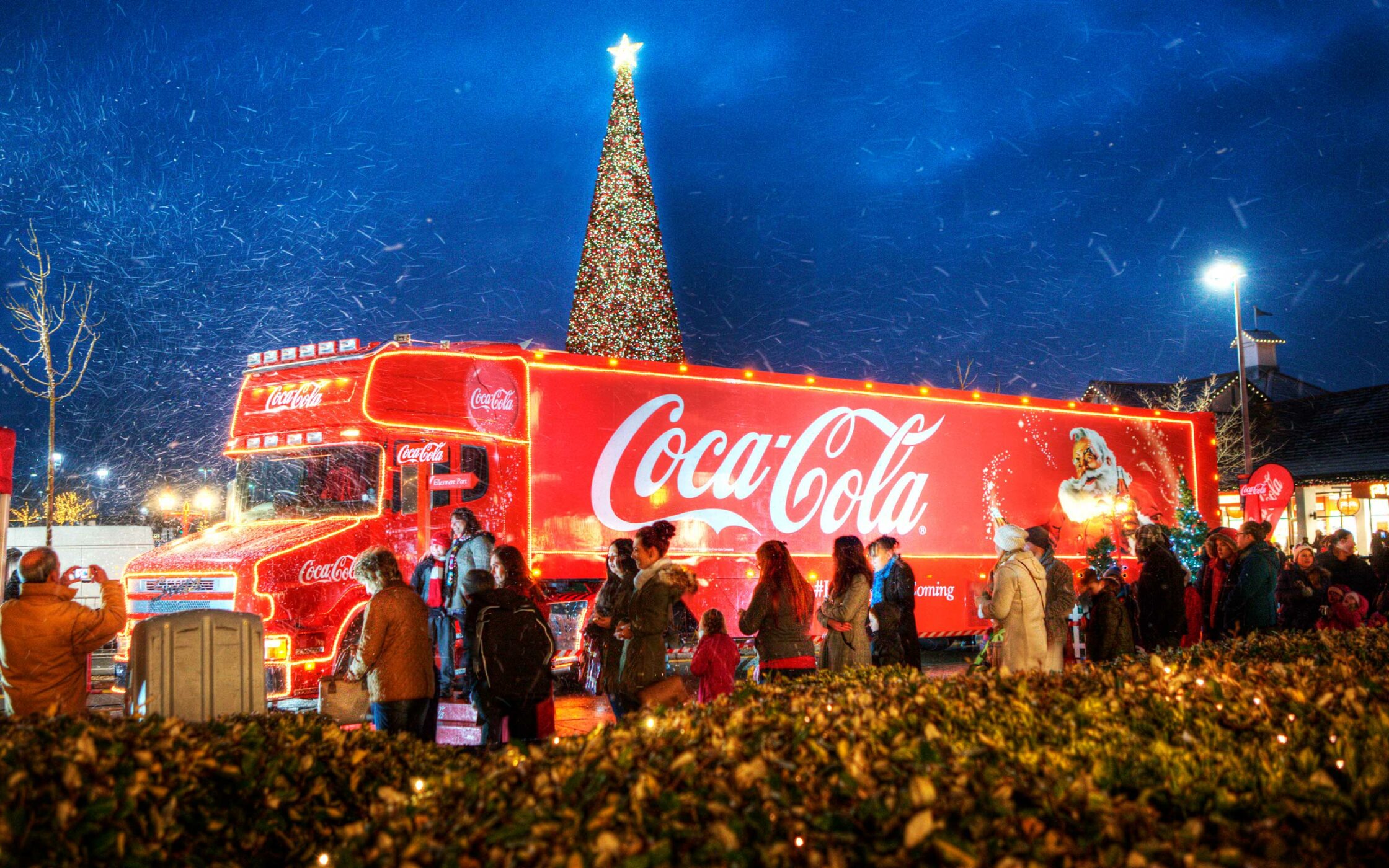 Born In The USA: Coca Cola, The Brand That Turned Christmas Red