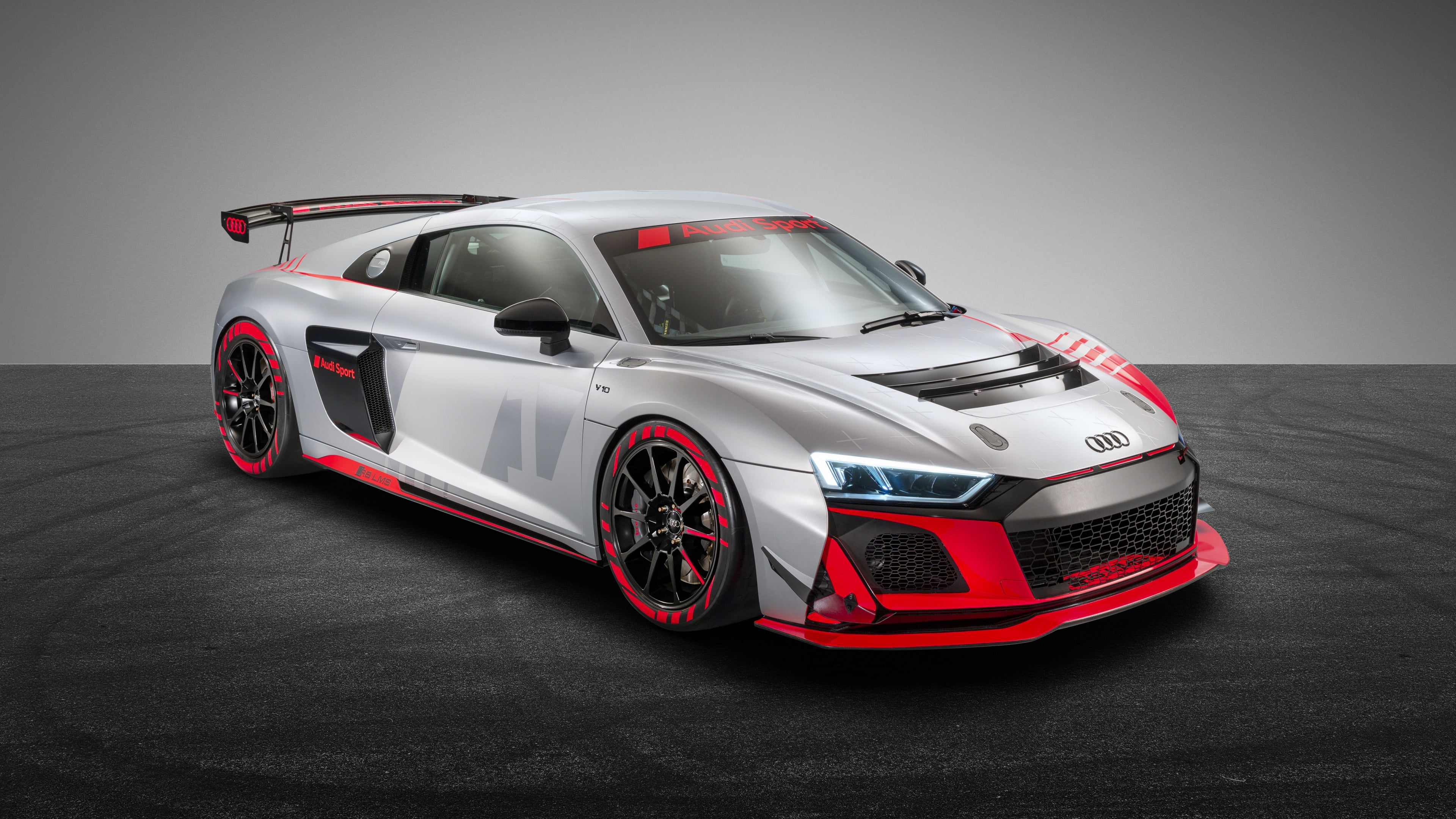 Audi R8 LMS GT4 4K Wallpaper