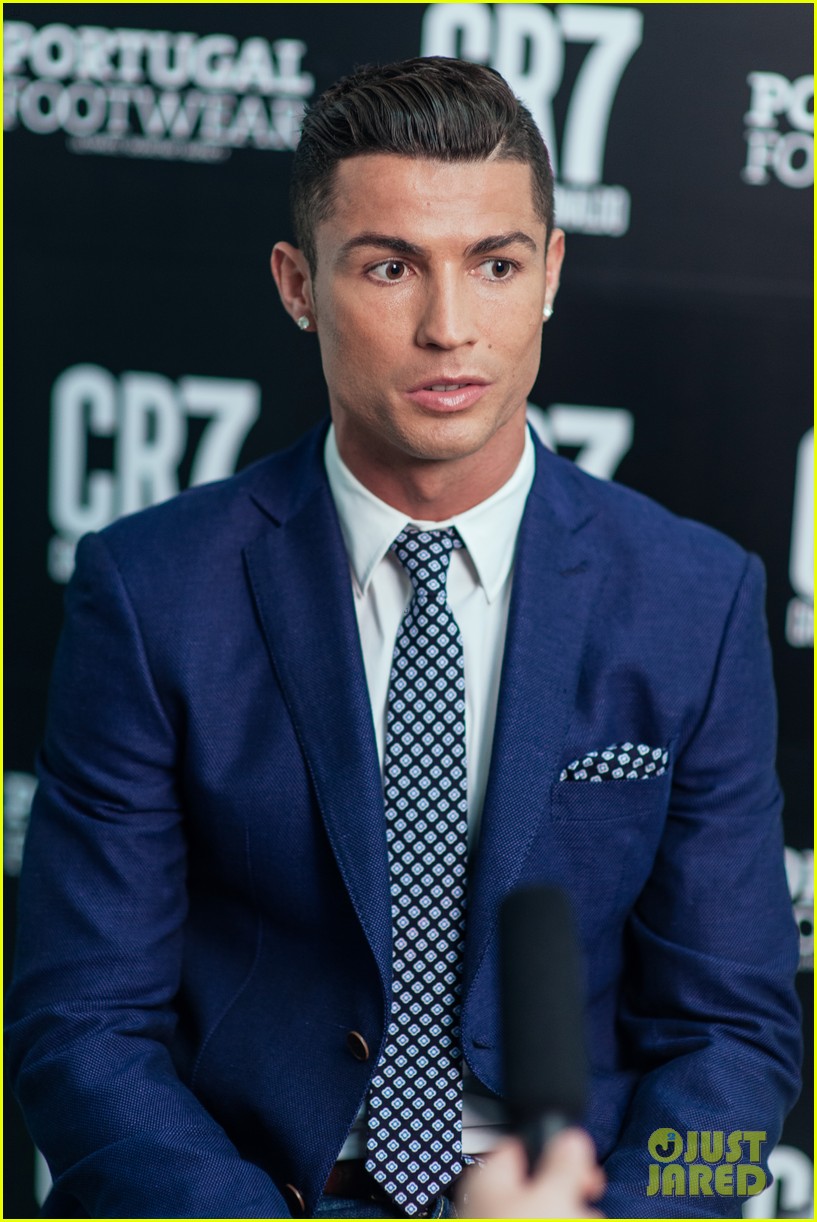 Cristiano Ronaldo Makes His Runway Debut for CR7 Collection: Photo 3478551. Cristiano Ronaldo, Fashion Photo. Just Jared: Entertainment News