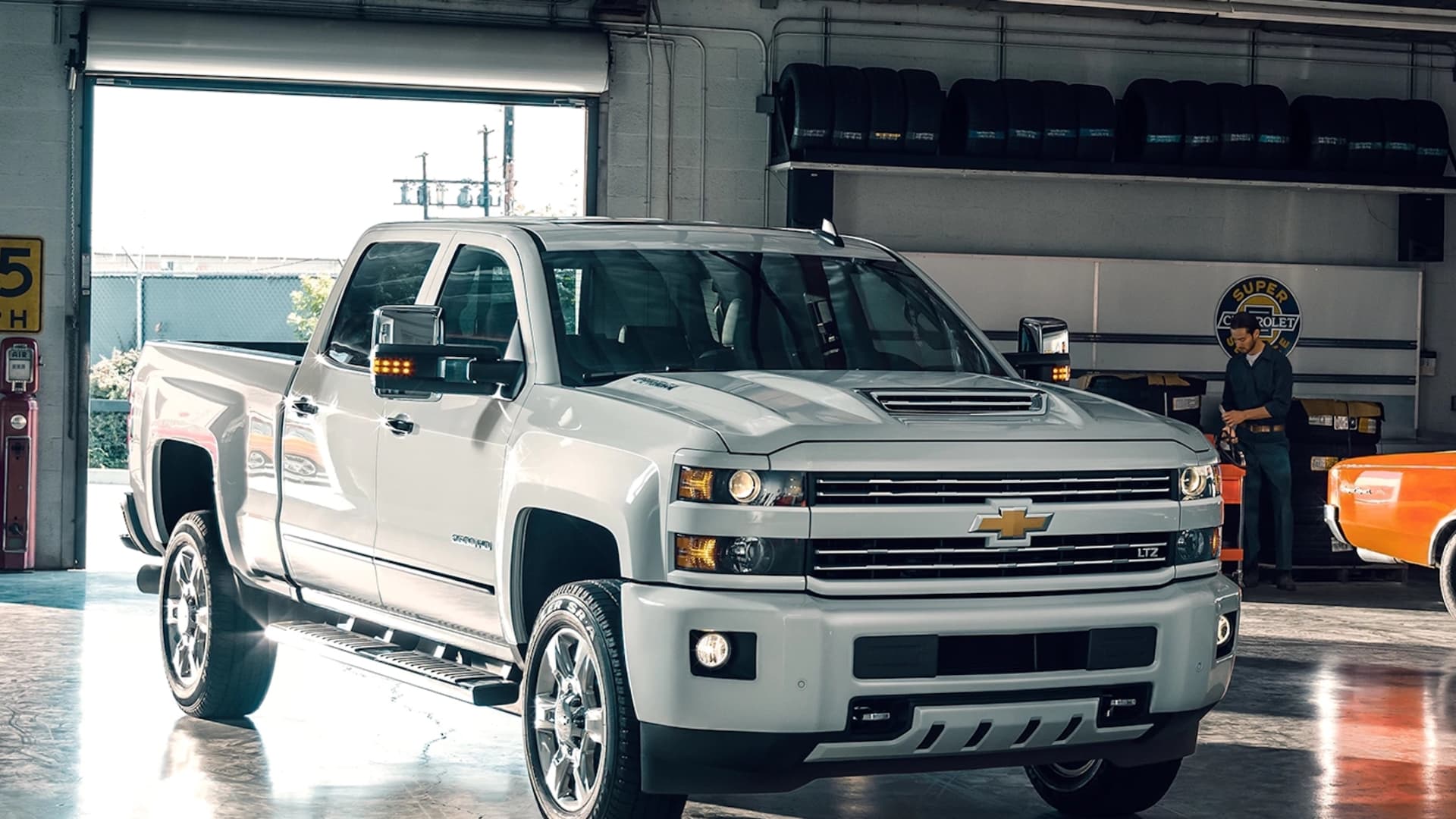 Chevrolet Silverado To Muscle Into HSV Showrooms In 2018