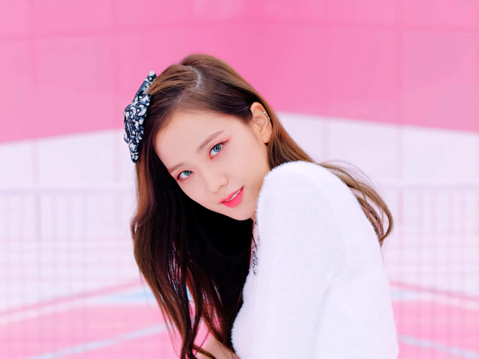 Download Jisoo Blackpink Ice Cream MV Wallpaper