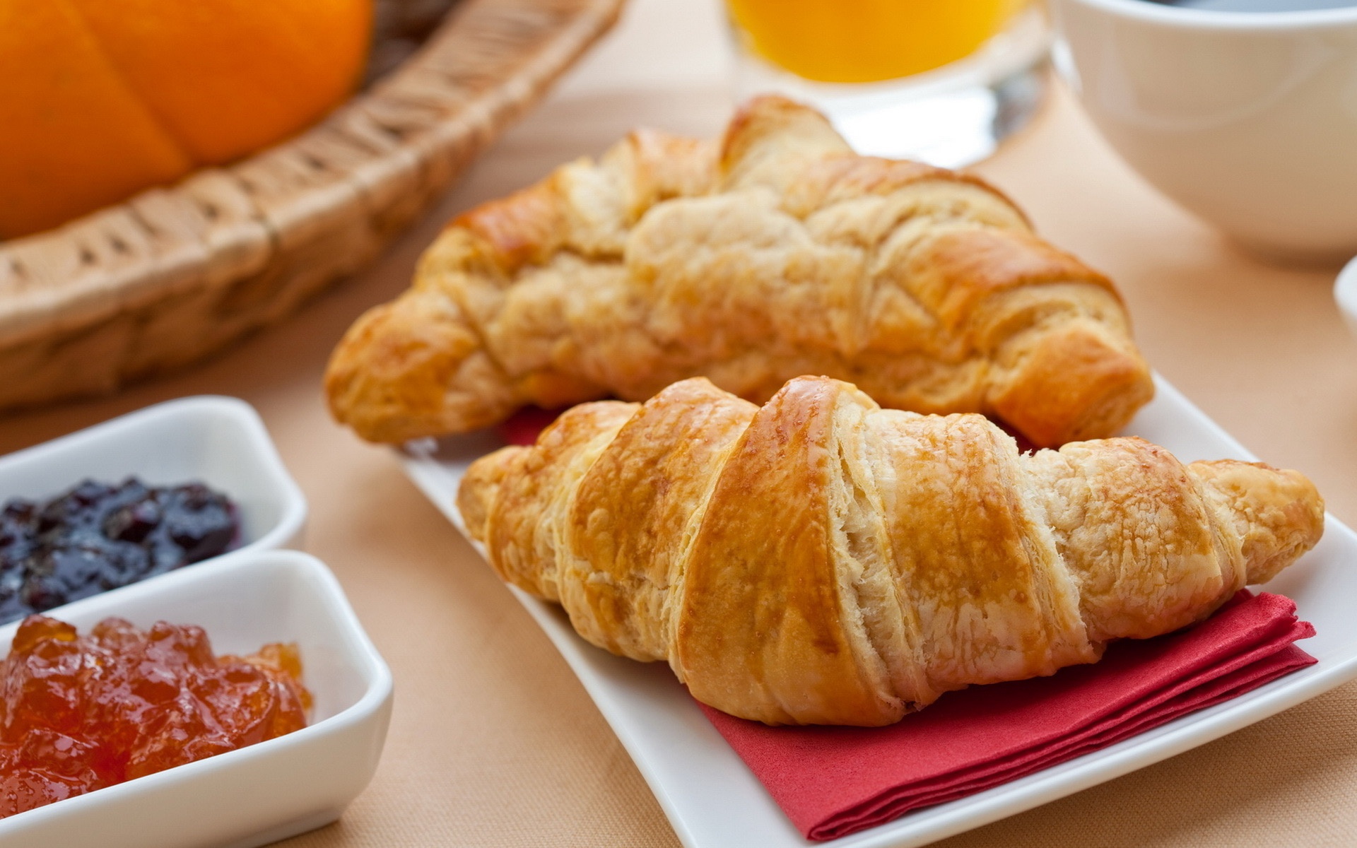 Food Croissant HD Wallpaper