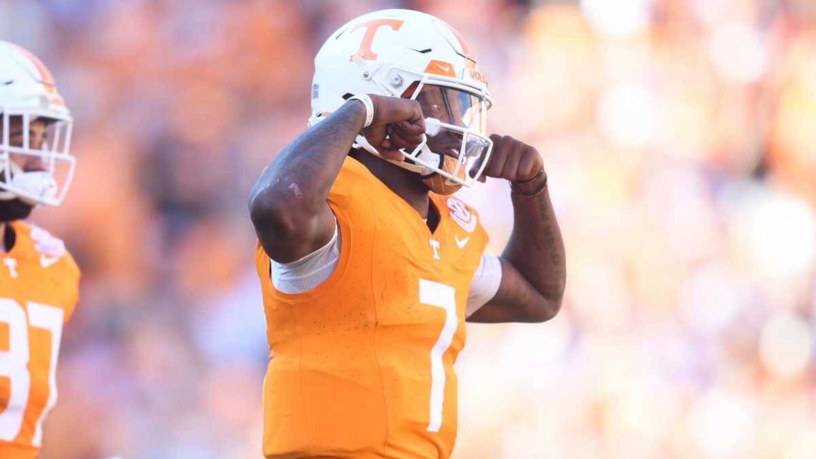 Tennessee Vols coach explains how QB Joe Milton gets in the zone during games