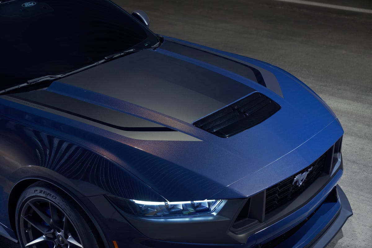2024 Ford Mustang Dark Horse Is No Dressage Pony