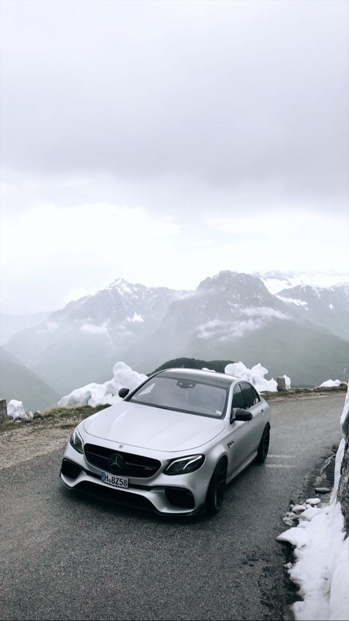 Mercedes Benz E63 AMG