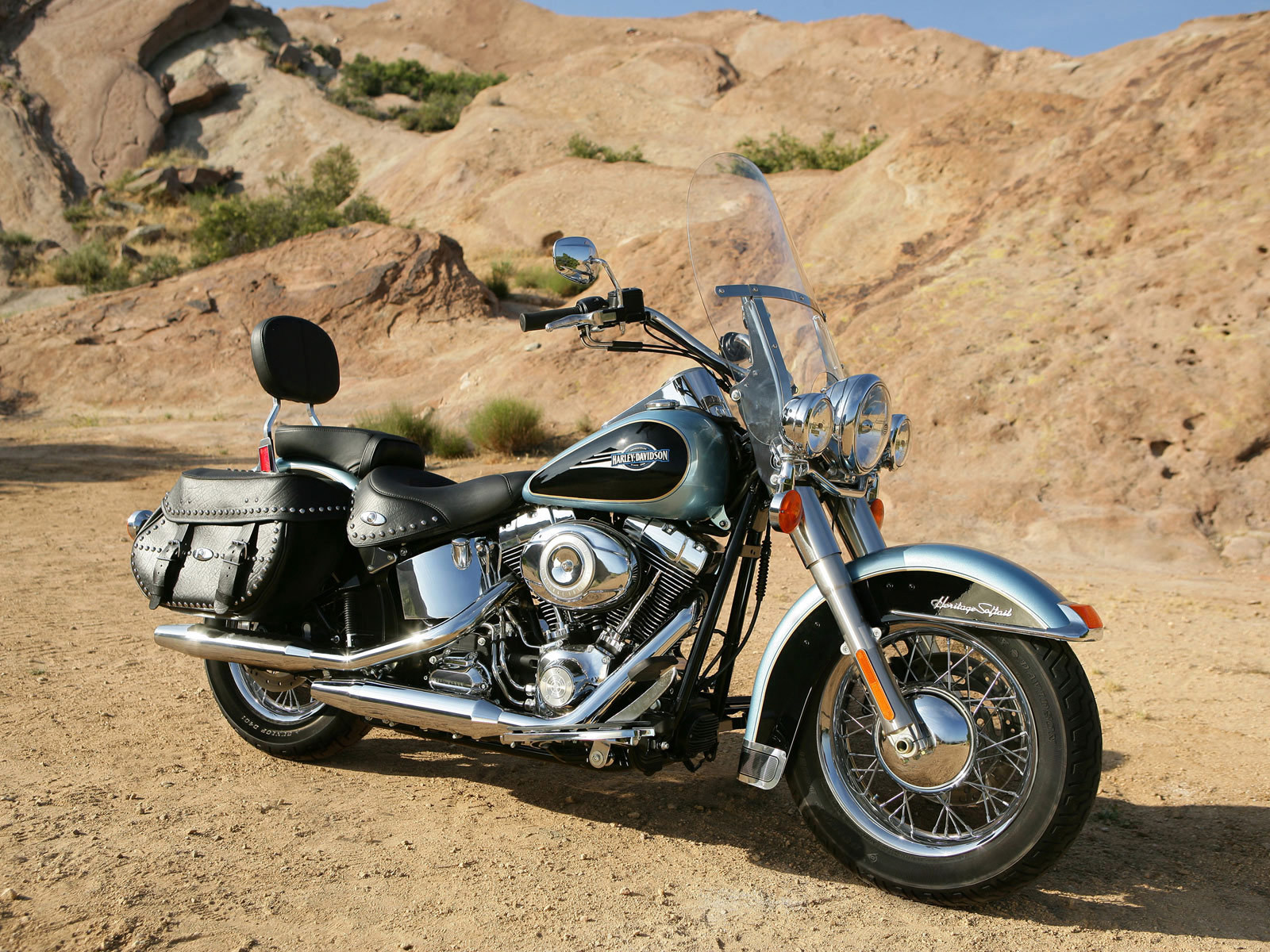 Vehicles Harley Davidson Heritage Softail Wallpaper