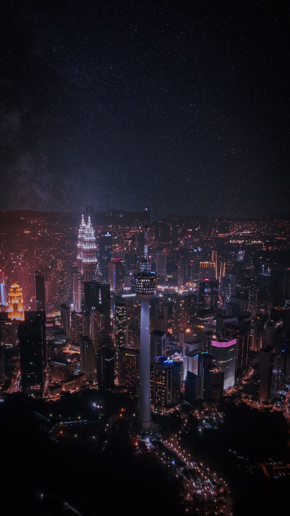 30,Night Skyline Picture. Download Free Image