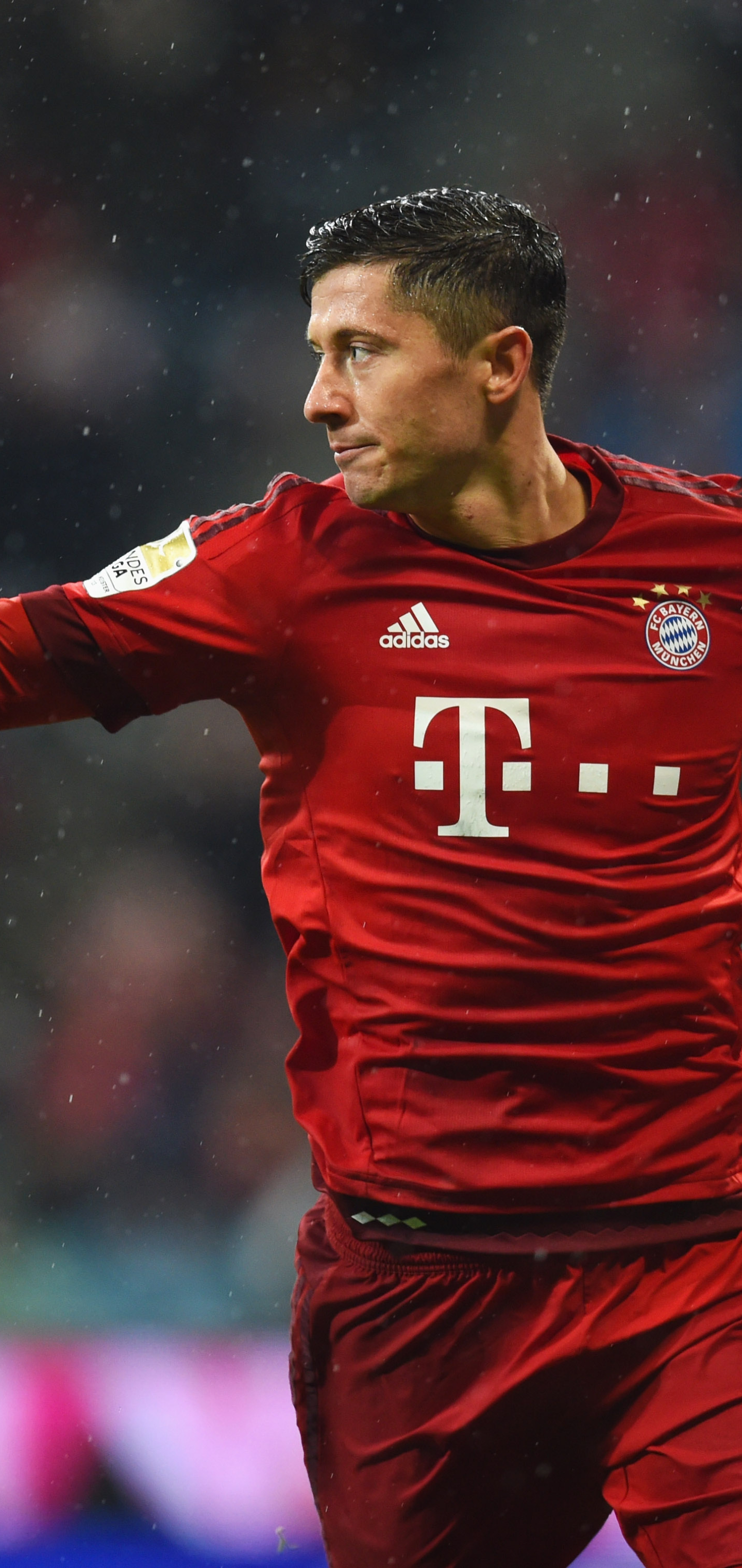 Robert Lewandowski Phone Wallpaper