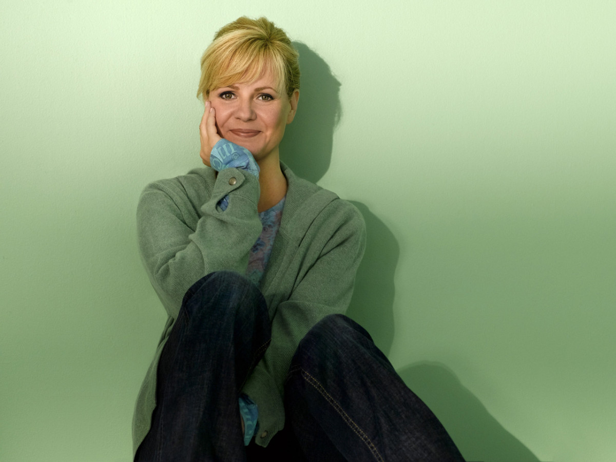 Bonnie Hunt wallpaper