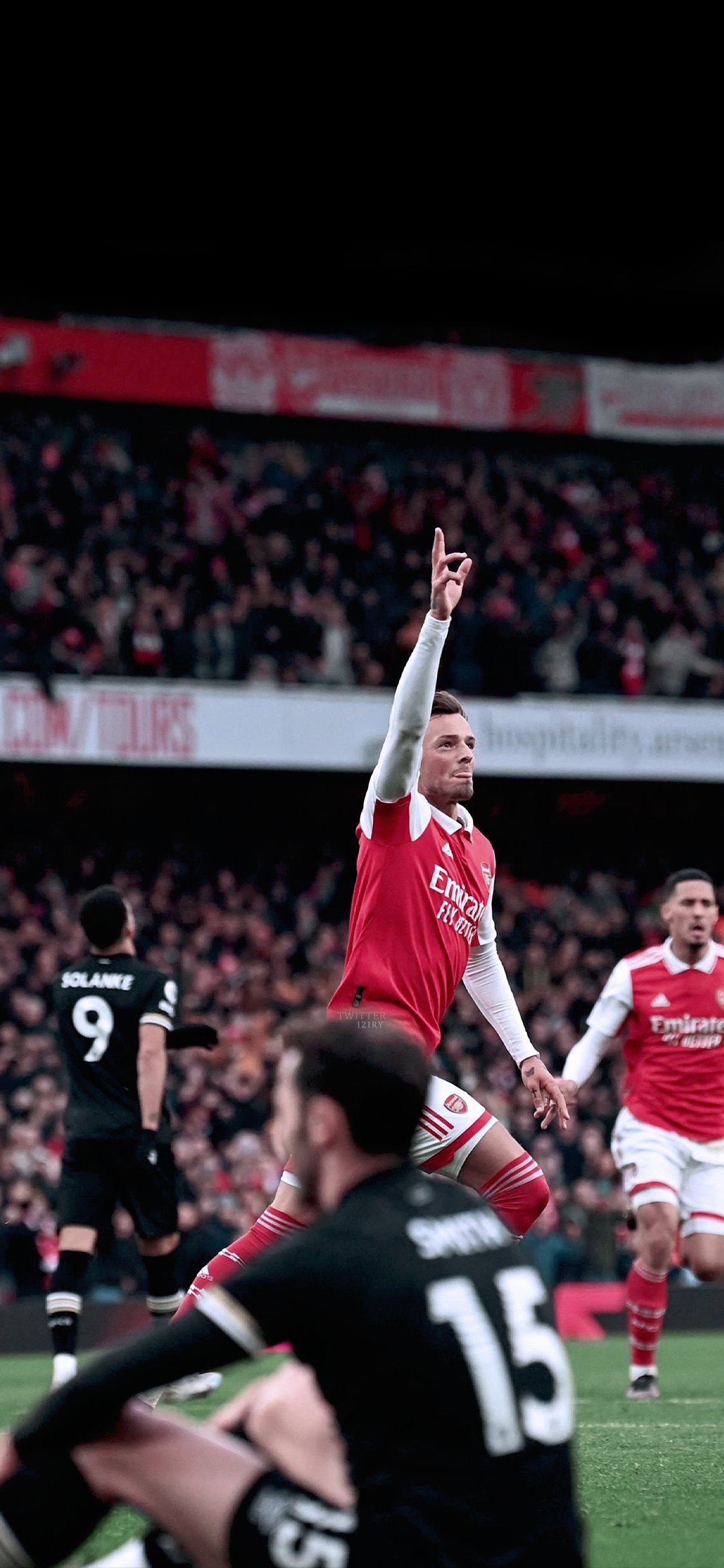 Tadic #Wallpaper └