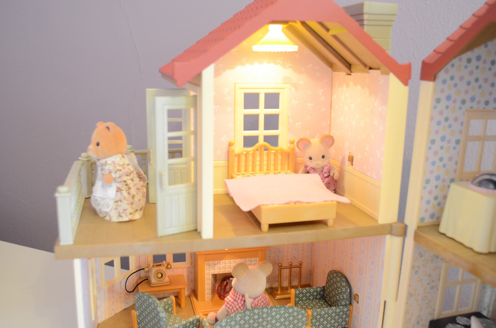 Free download Twiggy and Lou Before we say goodbyeOur girls room [1600x1060] for your Desktop, Mobile & Tablet. Explore Wallpaper for Calico Critters Townhouse. Calico Wallpaper Price, Calico Wallpaper