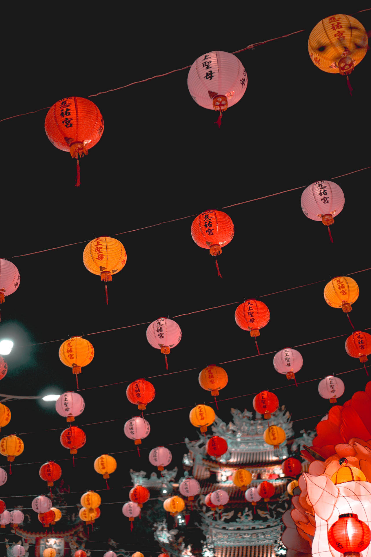 Lanterns Patterns Wallpaper