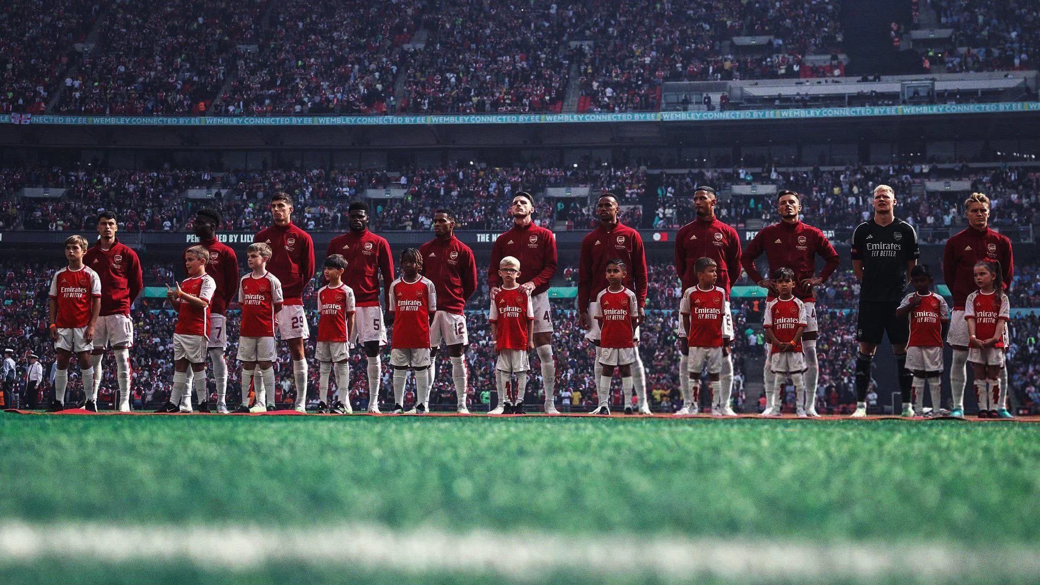 Gooner Chris are back and the whole world is happy