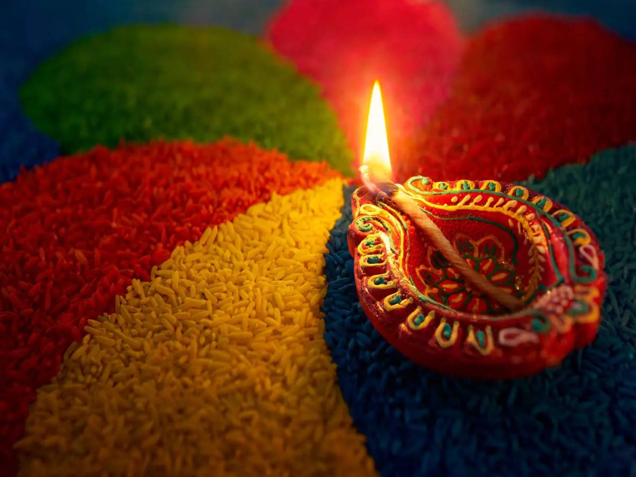 Happy Diwali 2023: Image, Wishes, Messages, Quotes, Picture and HD Wallpaper to share with your family and friends of India