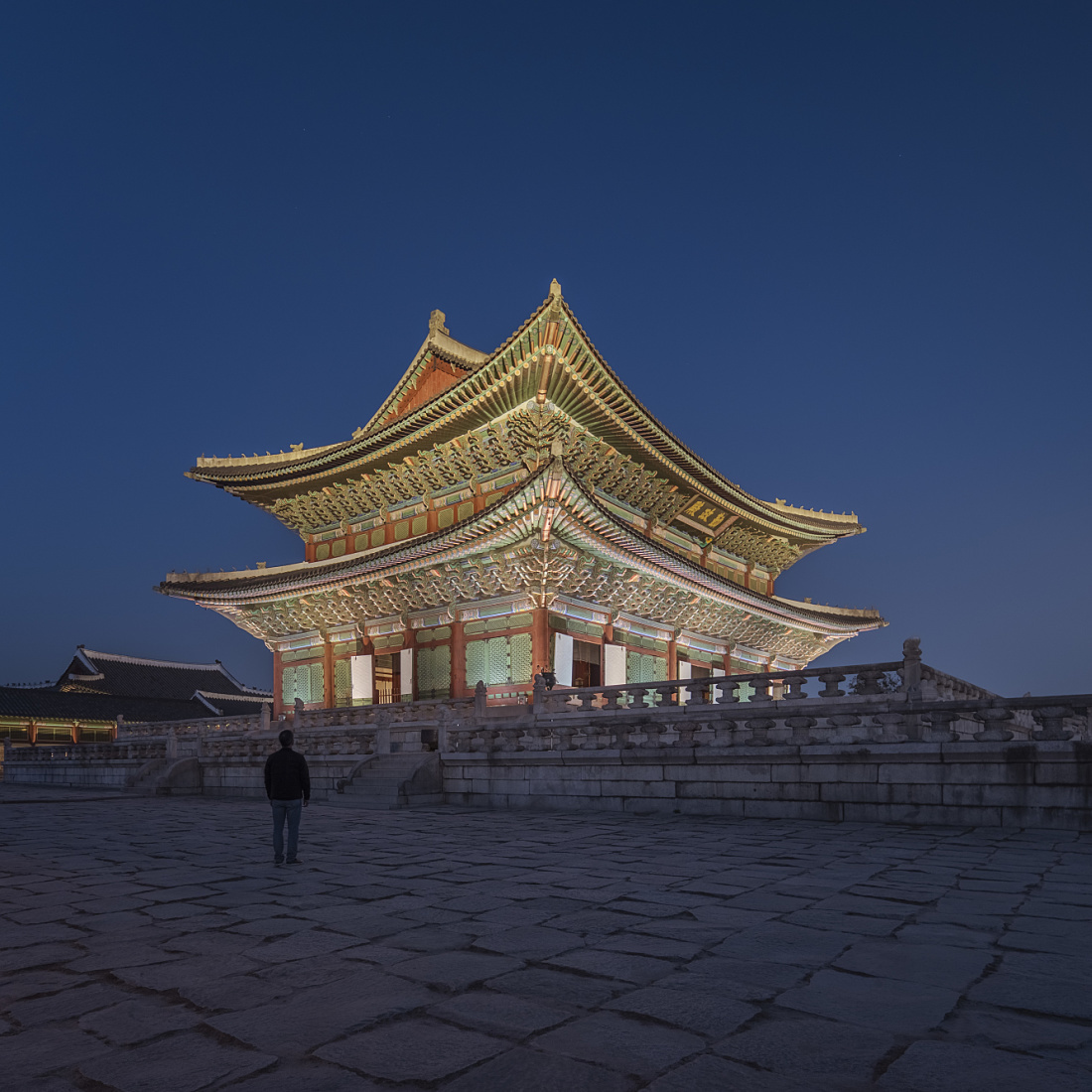 LED light: The Gyeongbokgung Palace, Seoul in the light of ERCO