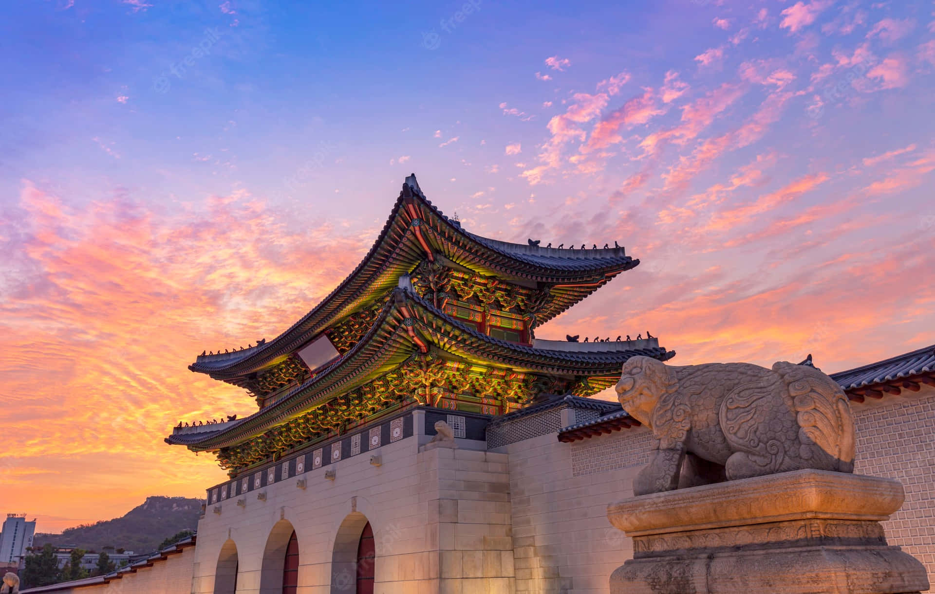 Download Gyeongbokgung Palace With Sunset Skies Wallpaper