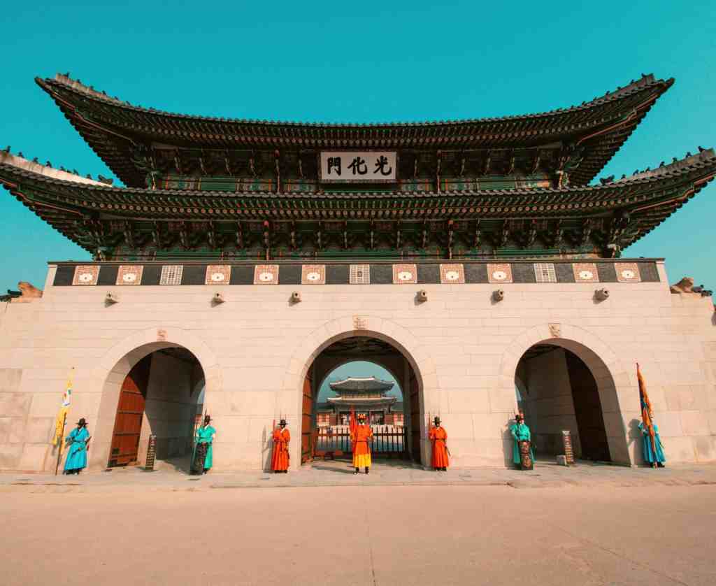 Tips for Stunning Photography at Gyeongbokgung Palace in Seoul