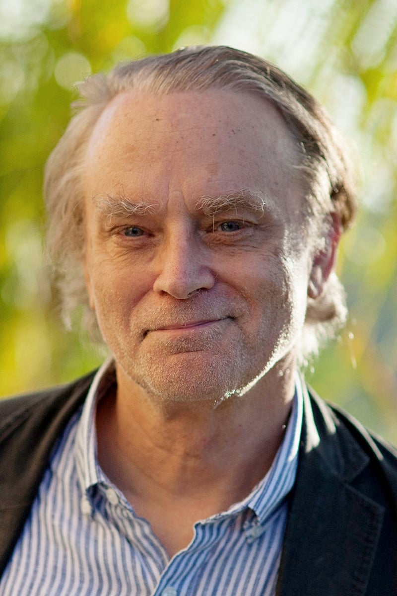 Brad Dourif Image