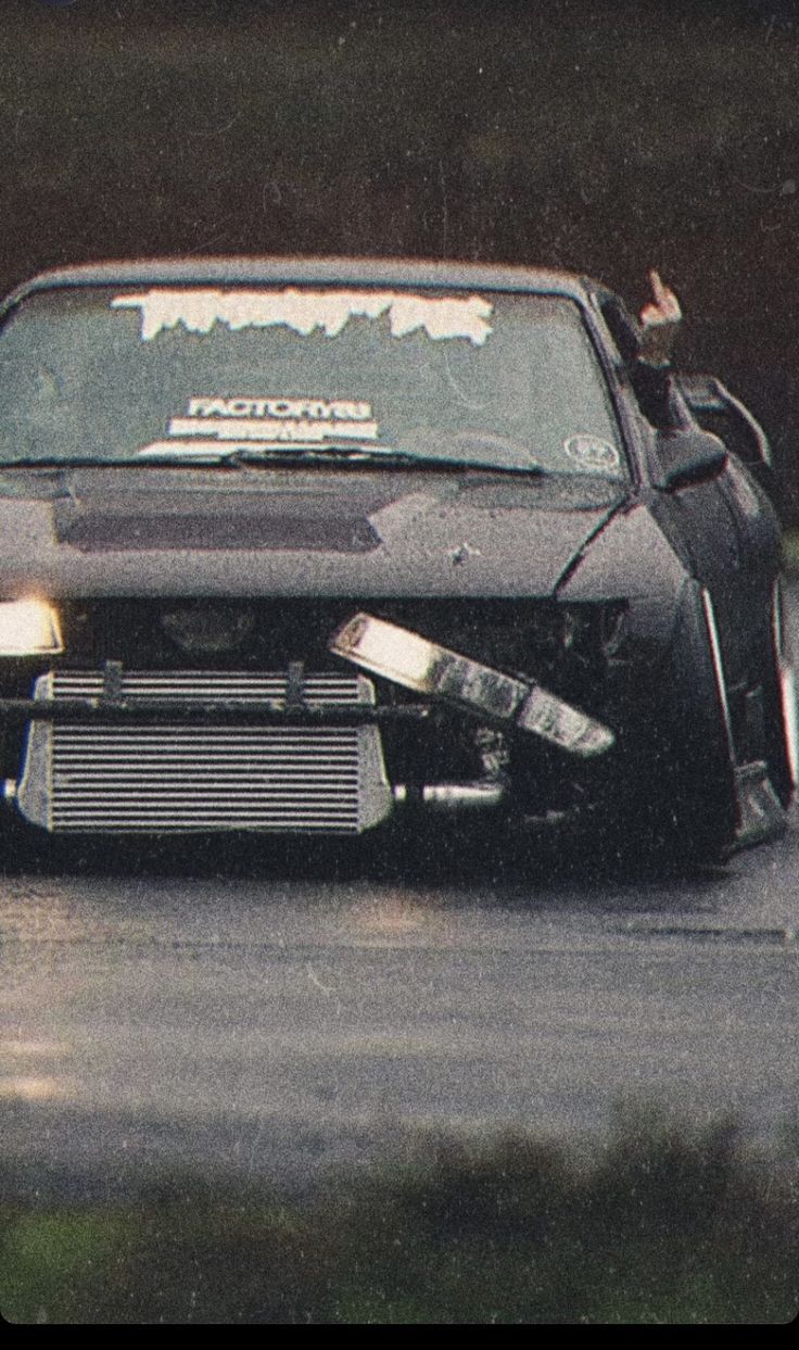 NICE AESTHETIC WALLPAPER :)