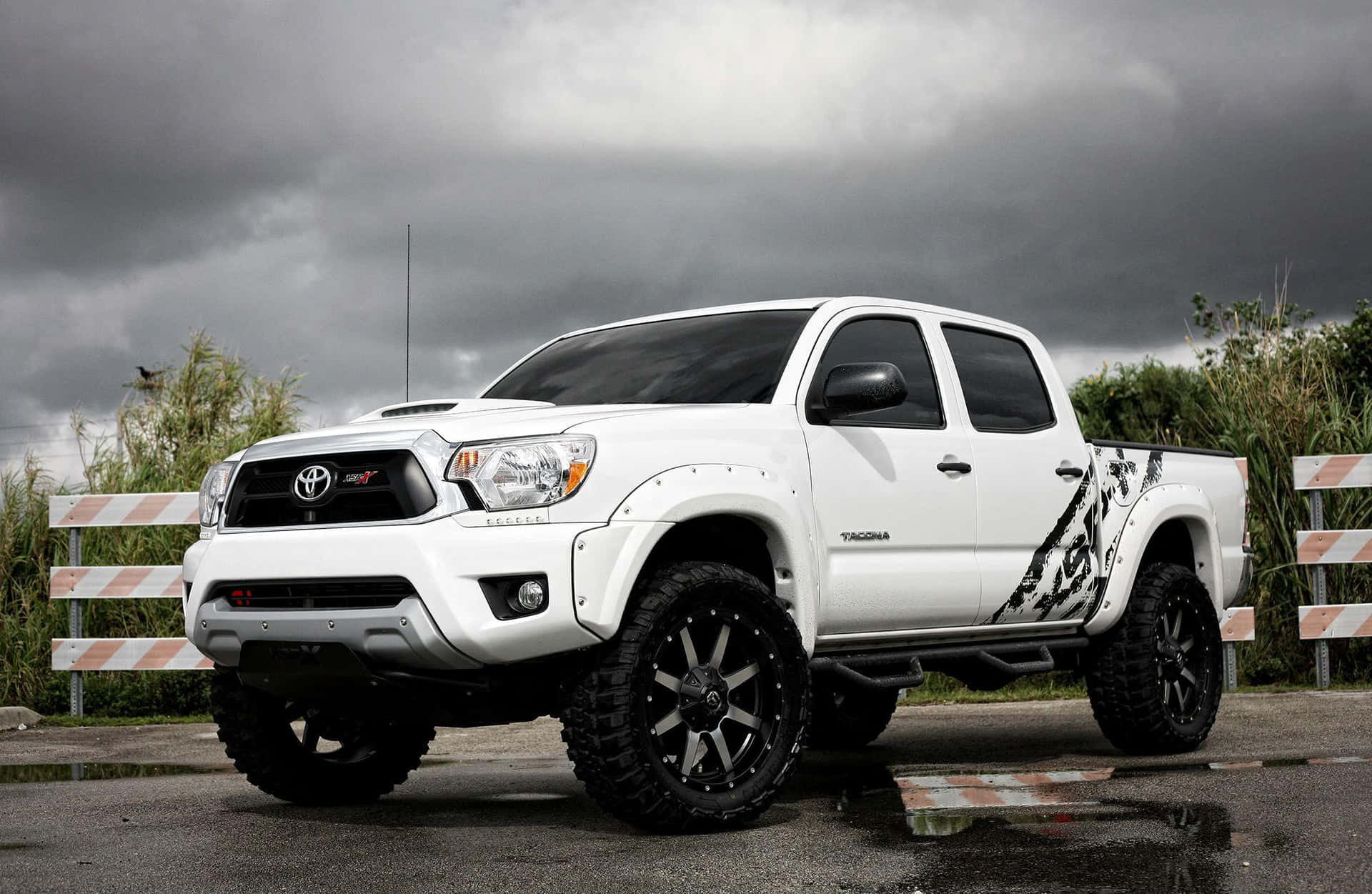 Toyota Tacoma Wallpaper