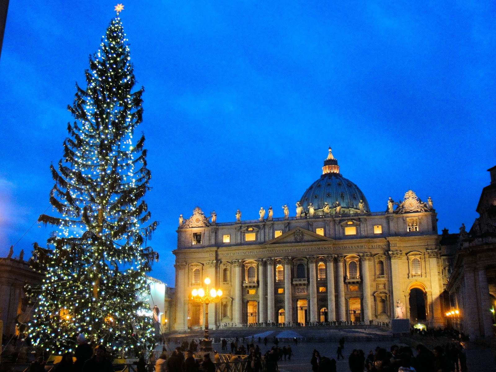 In Search of Christmas: Celebrating Italian Christmas Traditions