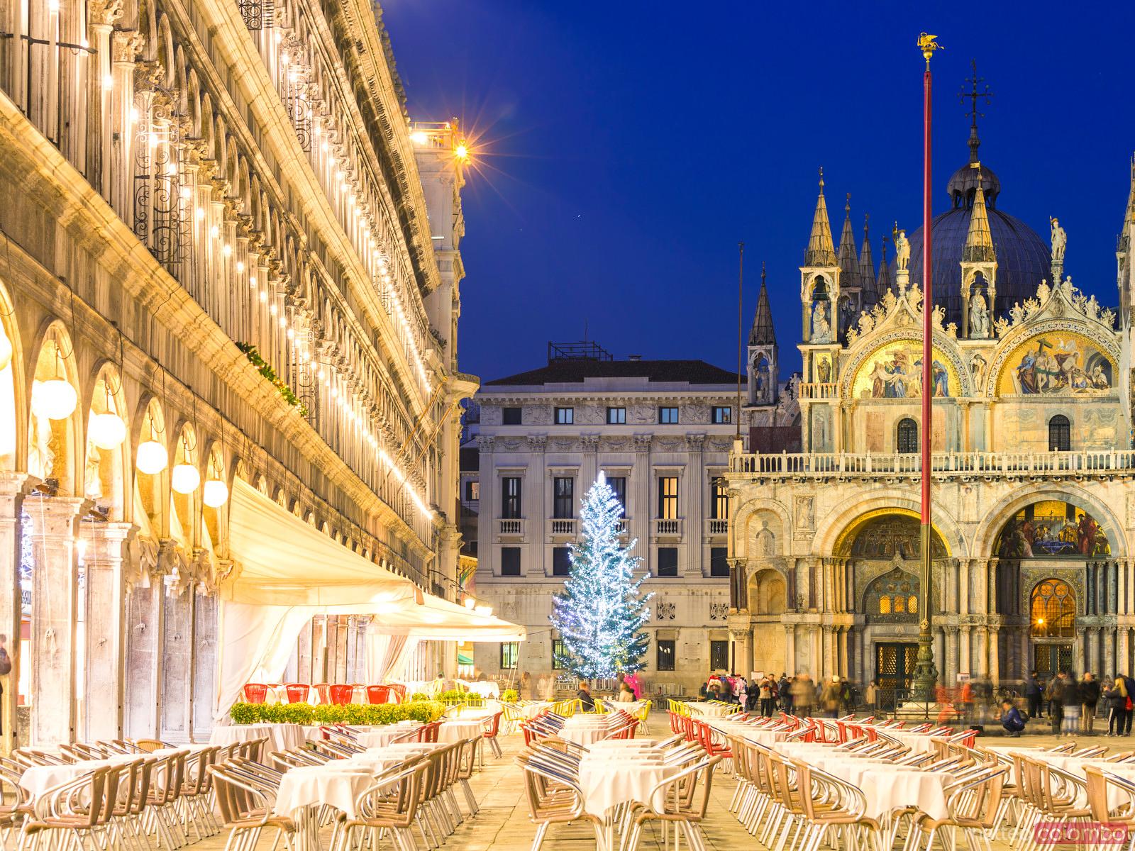 Night in Venice at Christmas time, Italy. Royalty Free Image