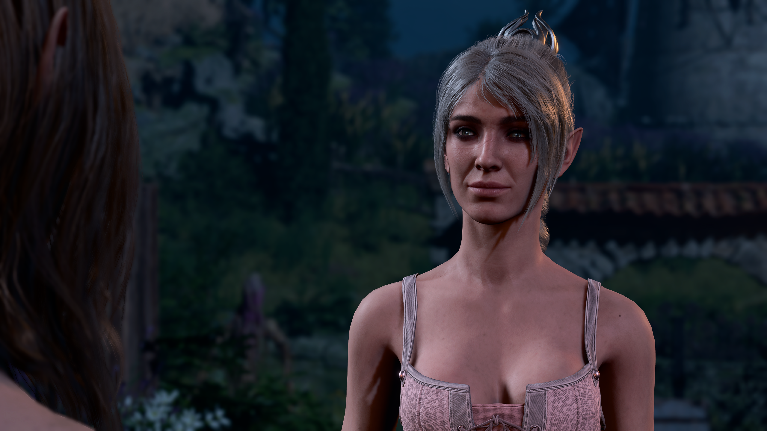 white hair, Shadowheart (Baldur's Gate), smiling, video game characters, video game girls, video games, Baldur's Gate 3, CGI, video game art, pointy ears, lingerie, blurred, blurry background, screen shot, Larian studios