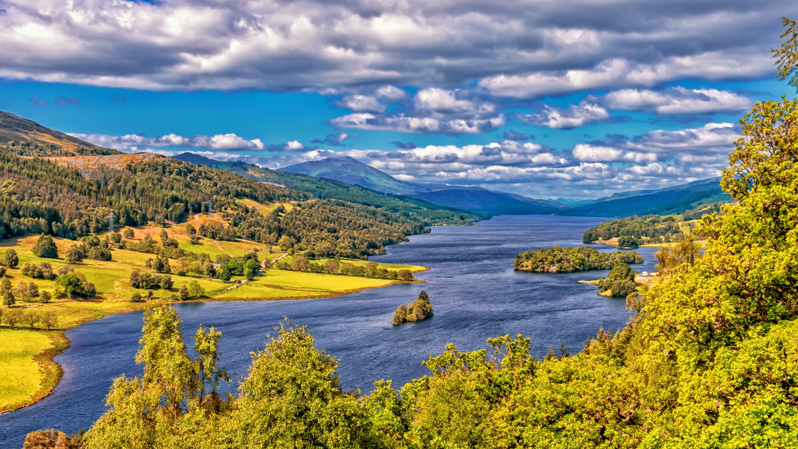 Download wallpaper 2560x1440 scotland, highlands, lake, hdr widescreen 16:9 HD background