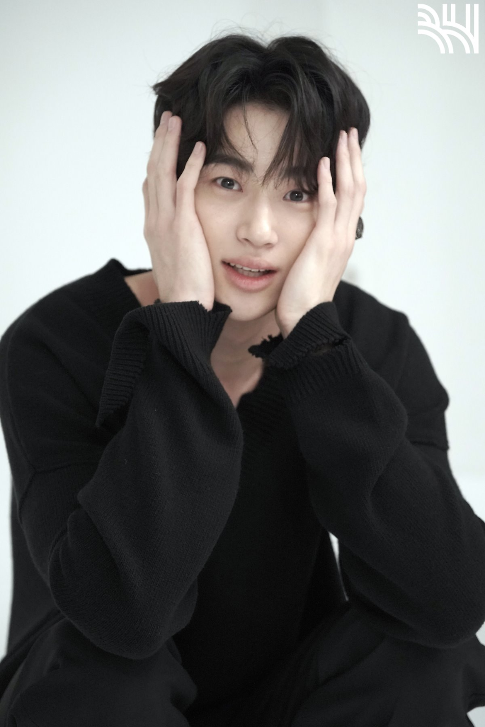 Byeon Woo Seok Is A Man Of Many Charms In BTS Commercial Shots!. Koogle TV. Byeon Woo Seok, Korean Male Models, Pretty People