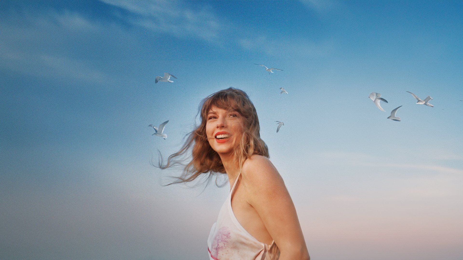 TAYLOR SWIFT LAPTOP WALLPAPER