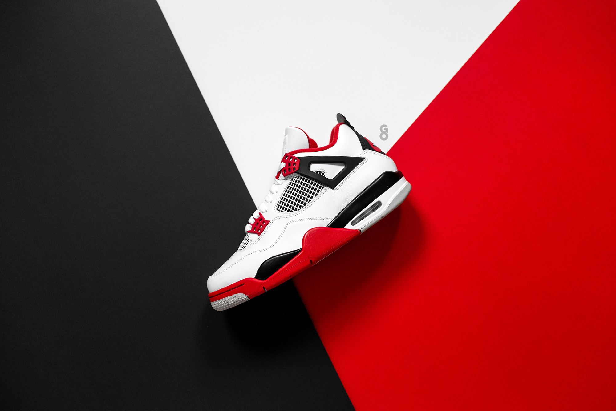 Air Jordan 4 Retro “Fire Red” Review