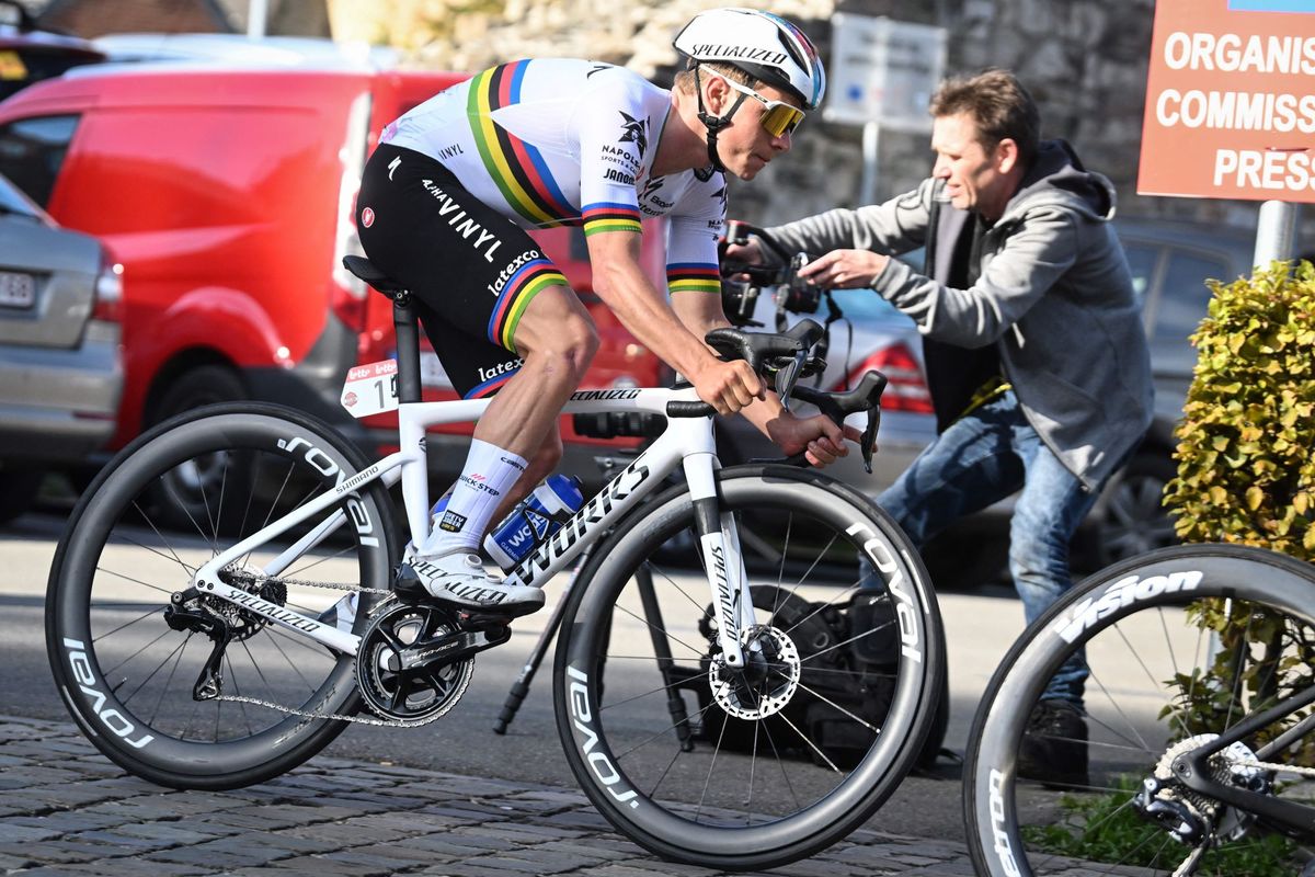 Remco Evenepoel Should Ignore Ineos Grenadiers' Overtures And Stay Put At Quick Step Alpha Vinyl