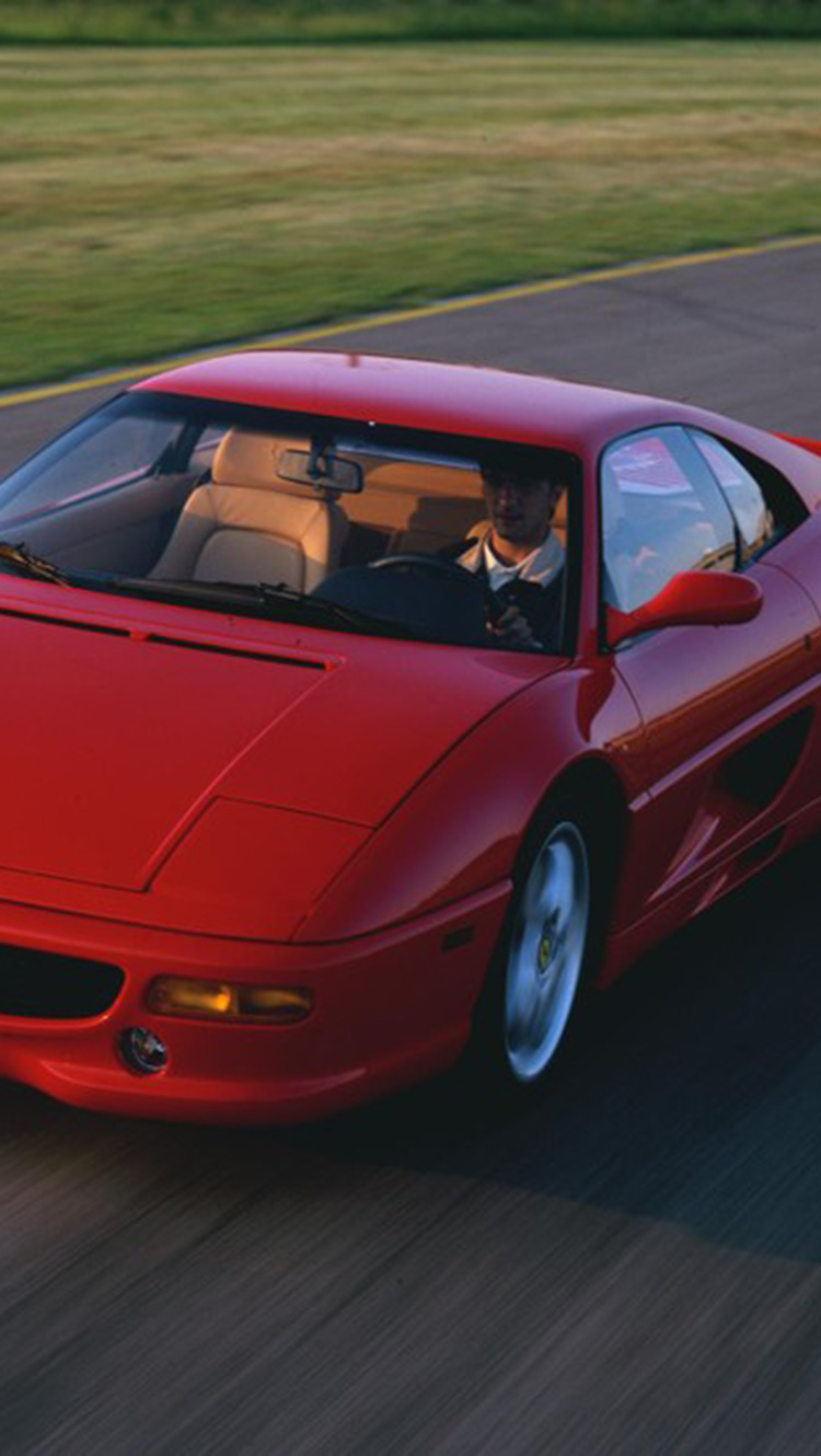 REVOLUTIONARY GEARBOX: Ferrari History