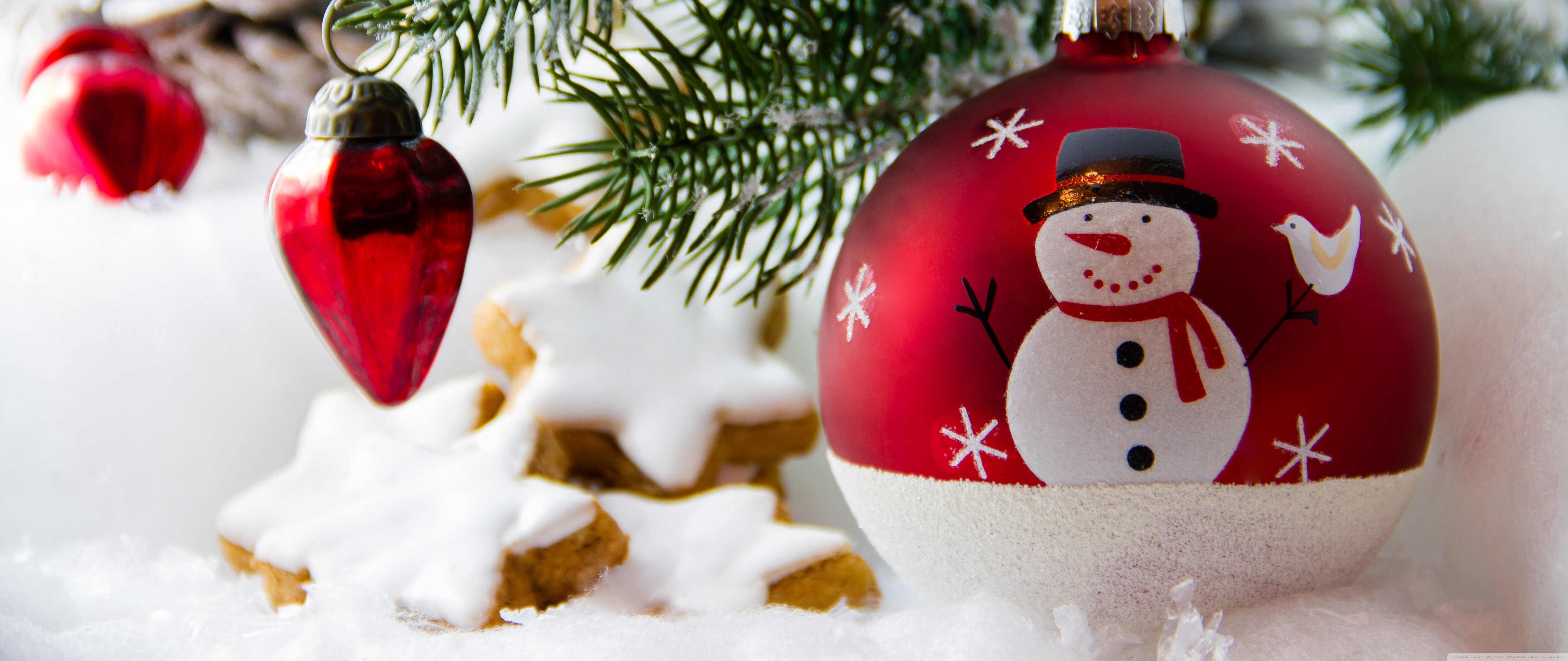 Merry Christmas Ultra HD Desktop Background Wallpaper for 4K UHD TV, Widescreen & UltraWide Desktop & Laptop, Tablet