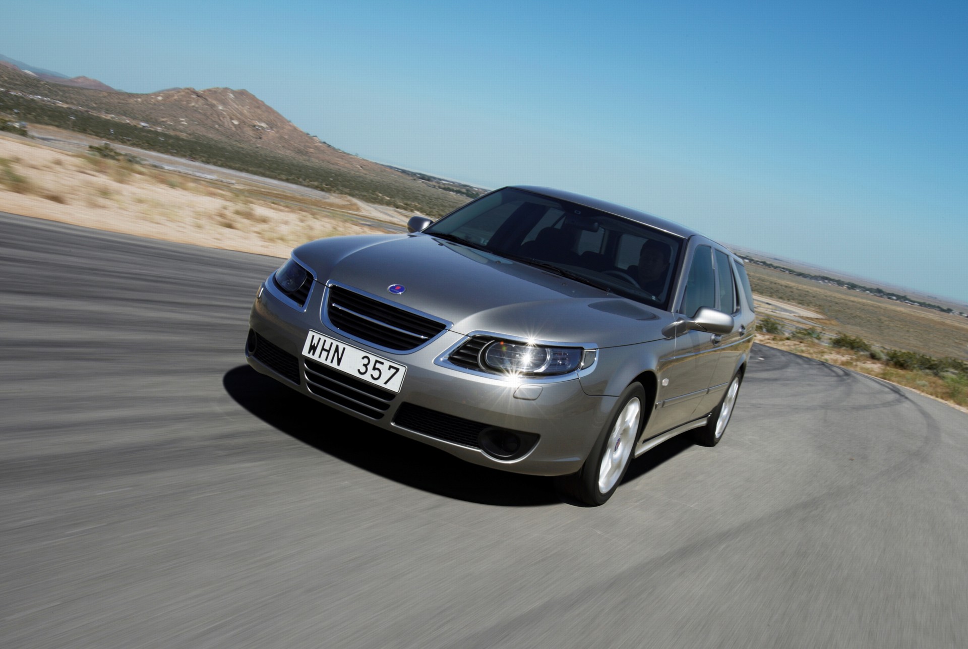 Saab 9 5 Wallpaper [HD]