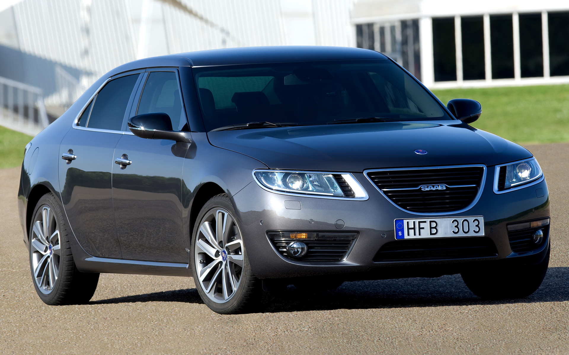 Saab 9 5 Sedan And HD Image
