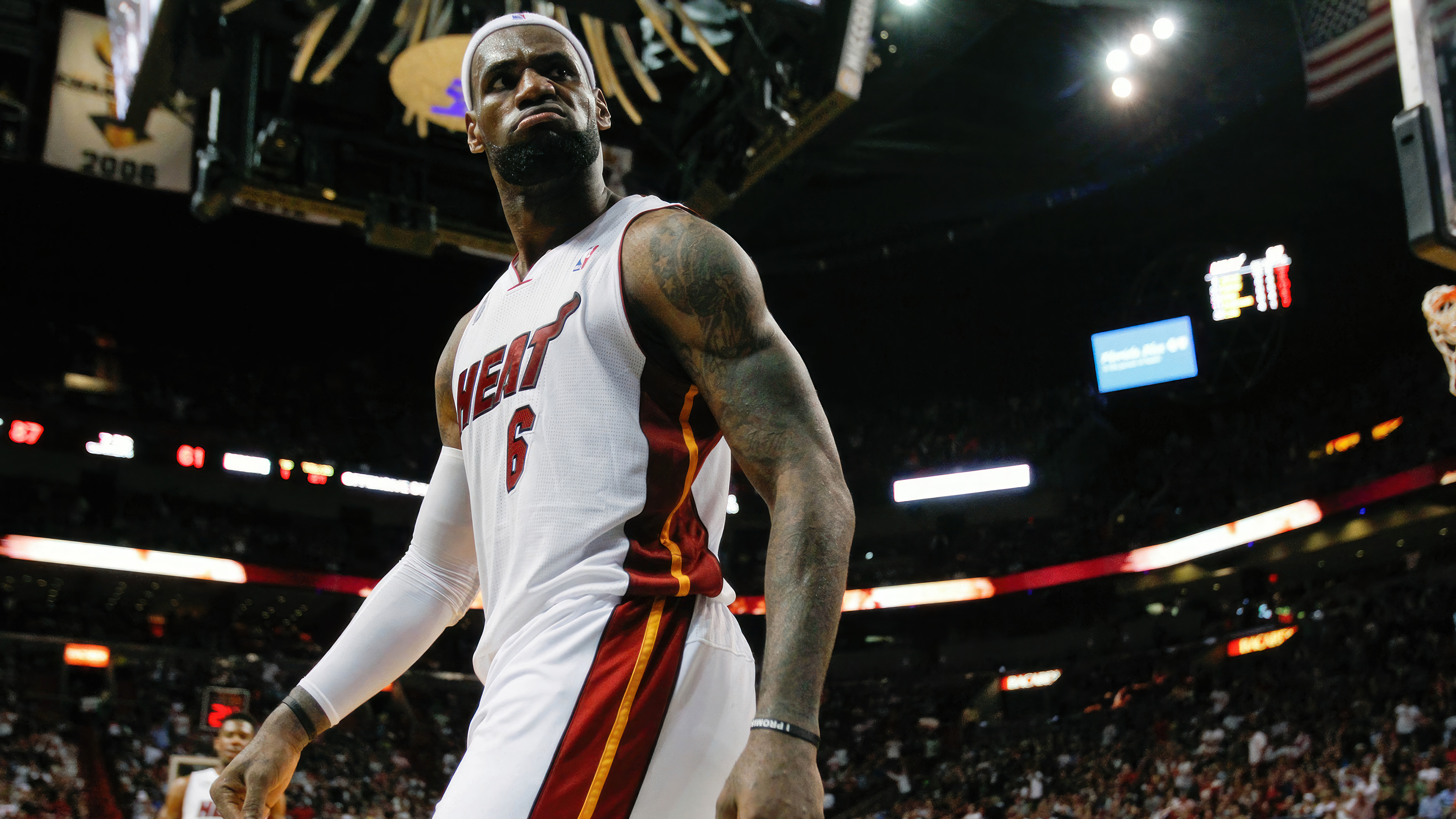 Download LeBron's 4K Miami Heat Action Shot!