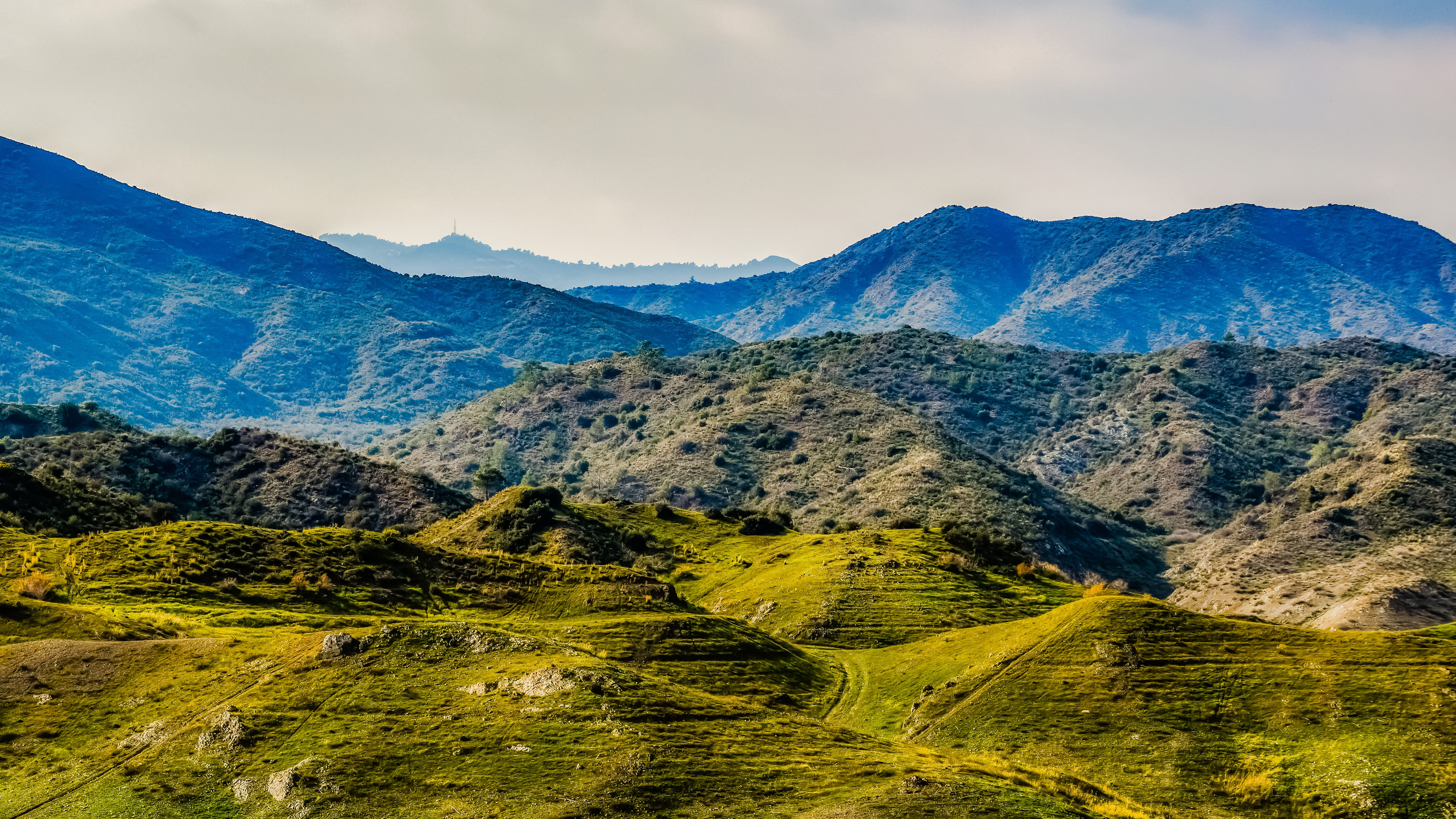 Country Hills Wallpaper 4K