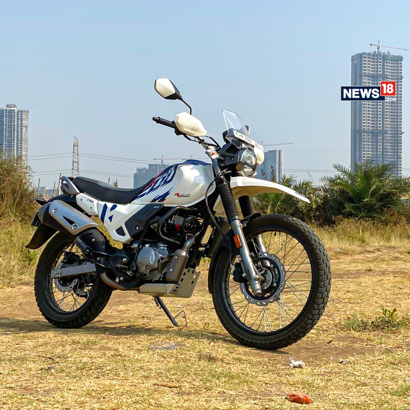 Hero XPulse 200 4V in Pics: See Design, Features and More in Detailed Image Gallery