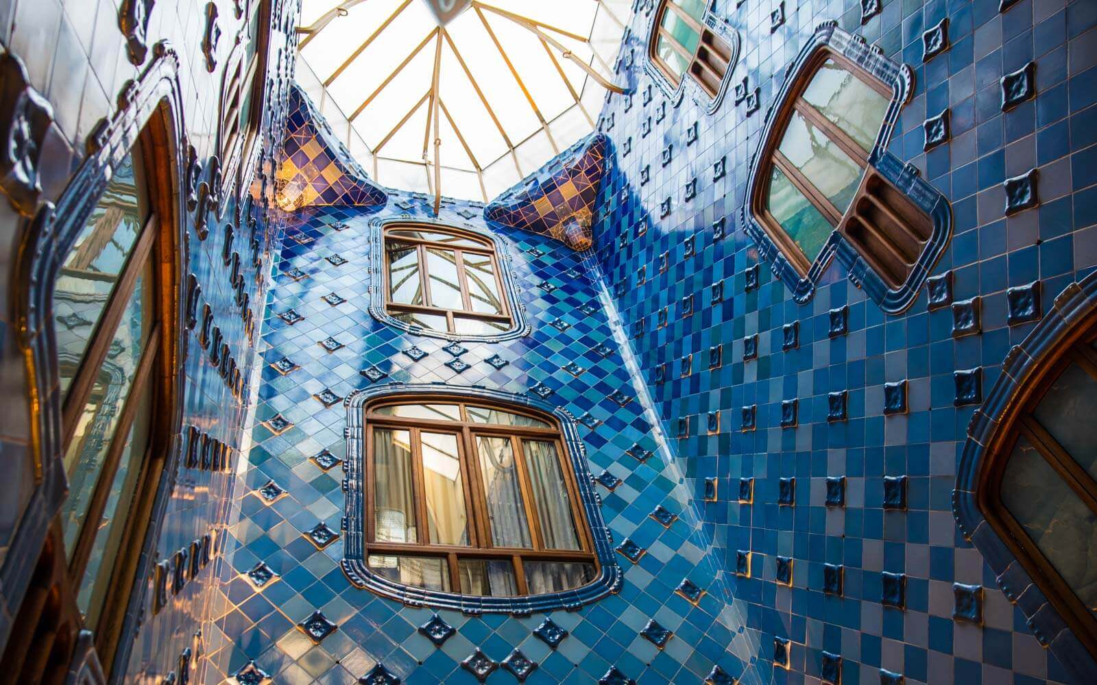 Casa Batlló Barcelona Gaudi's Mansion Masterpiece