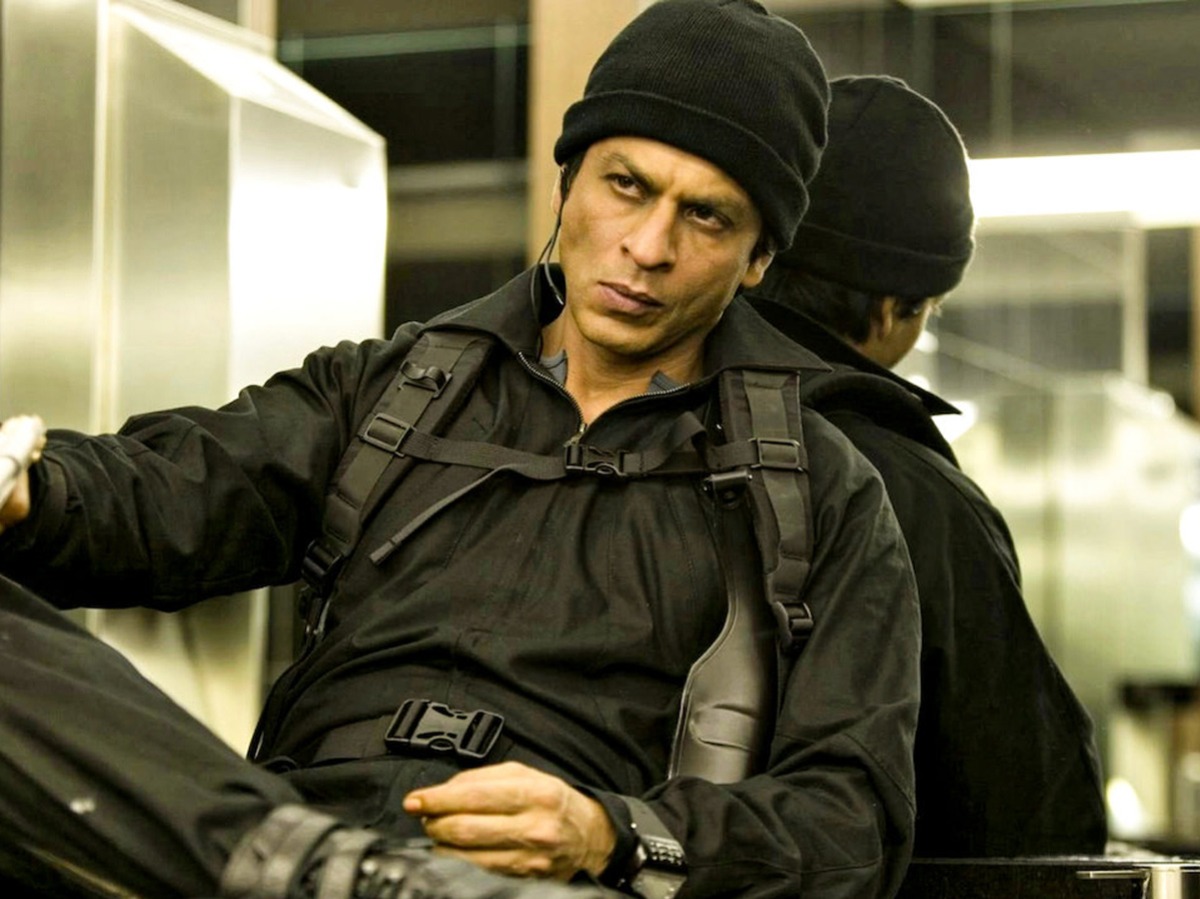 Farhan Akhtar Celebrates 10 Years Of Don 2, Says Only SRK Could Bring This Level Of Cool