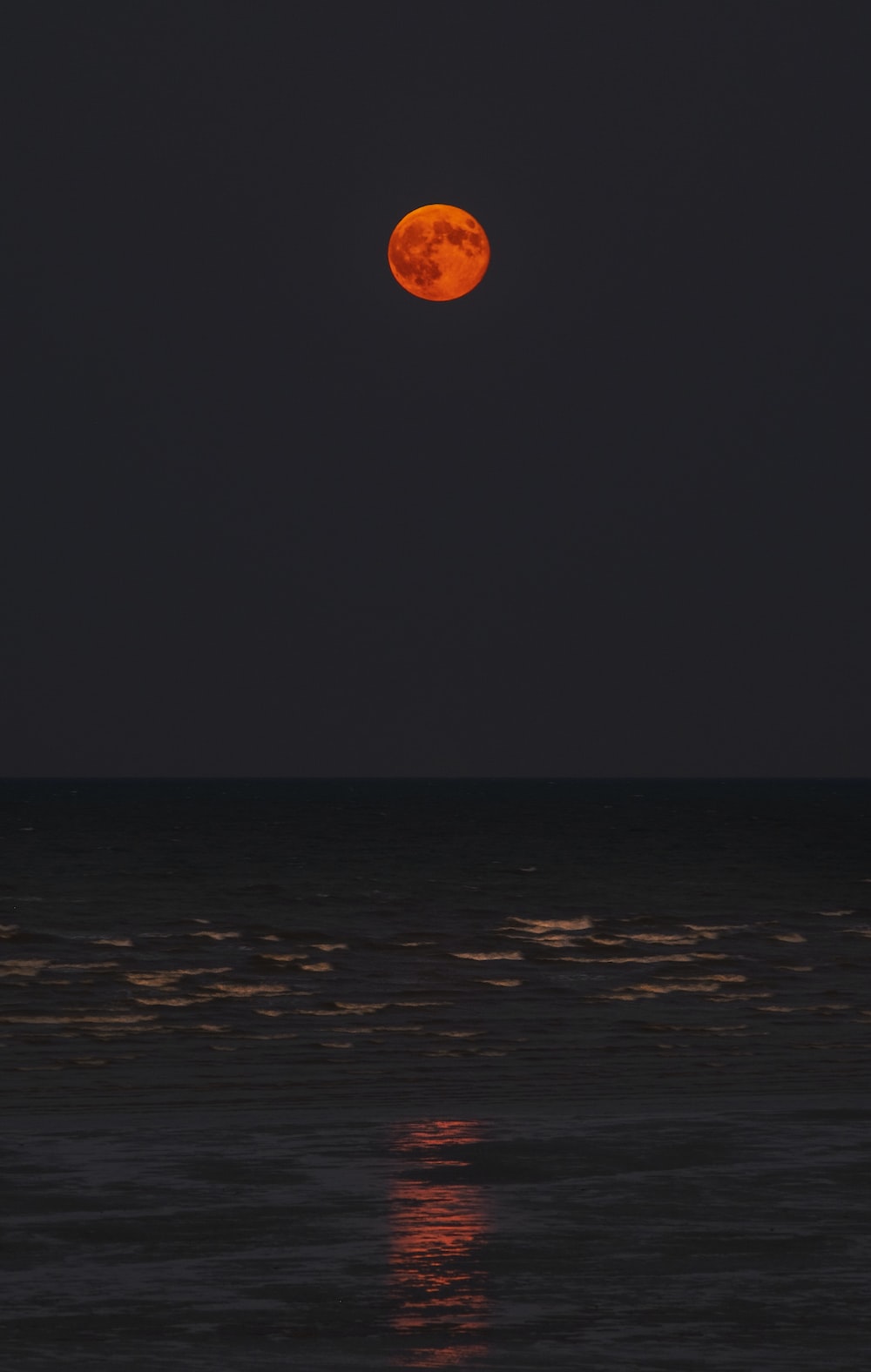 45,Moon Sea Picture. Download Free Image