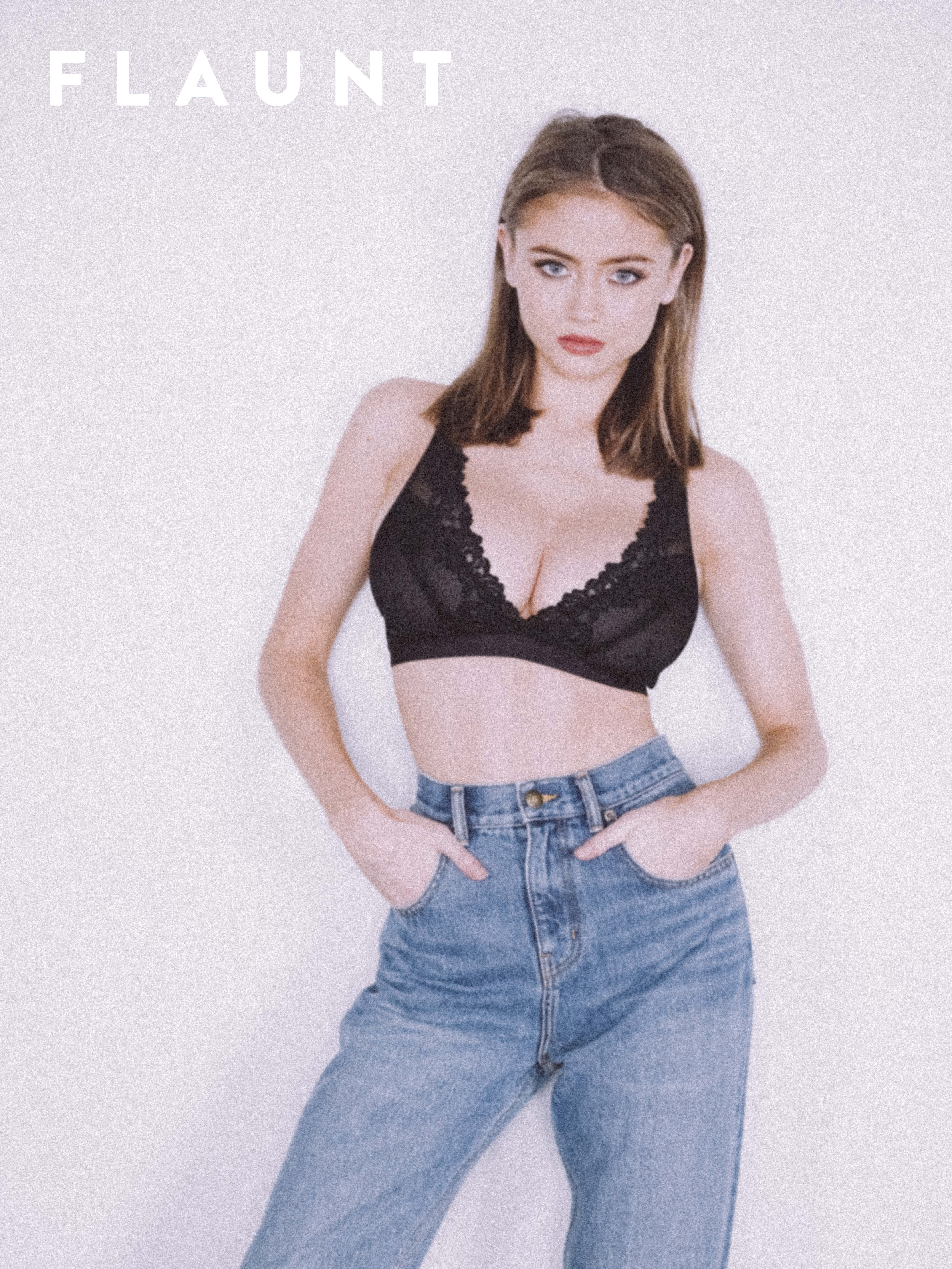 Leni Klum poses pantsless for Flaunt magazine