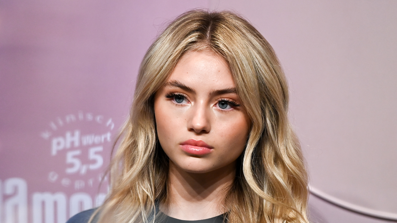 Heidi Klum's Daughter Leni Goes From Blonde To Brunette: Photo