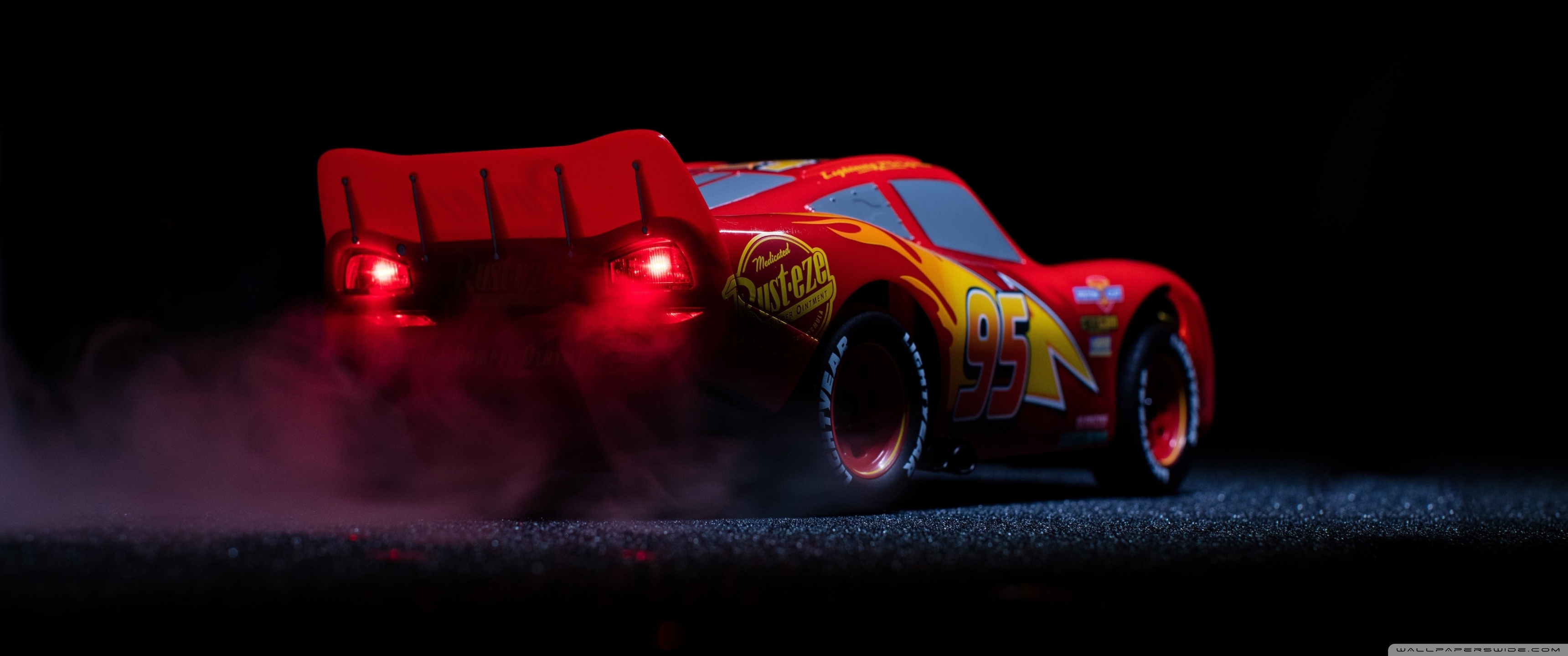 Cars 3 2017 movie, Lightning McQueen