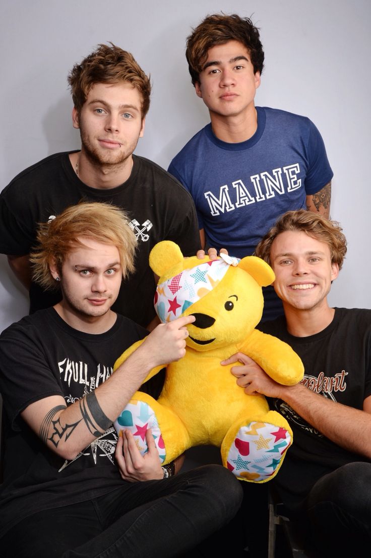 Seconds Of Summer with Pudsey Bear seconds of summer, 5sos, Second of summer